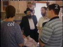 ENTREPRENEURS DISTRIBUTE AID TO TERROR VICTIMS IN SDEROT